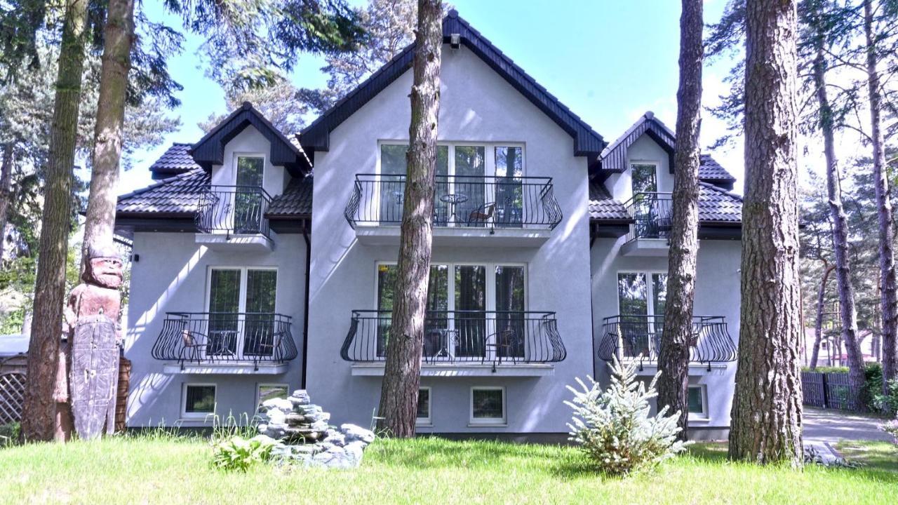 Lc Pokoje & Apartamenty Pobierowo Exterior foto