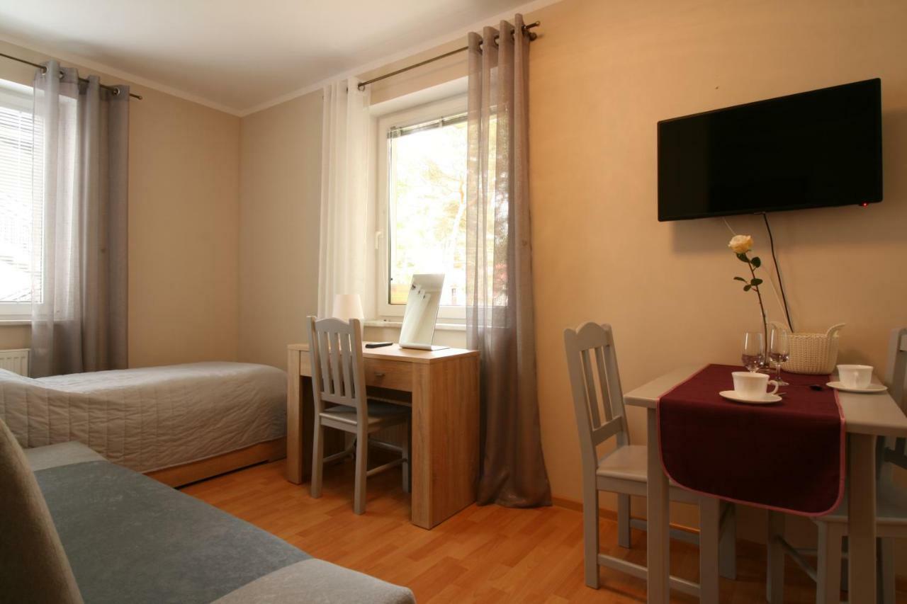 Lc Pokoje & Apartamenty Pobierowo Exterior foto